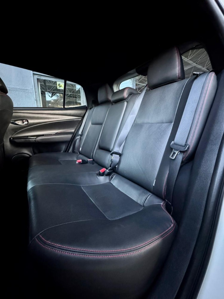 Toyota Yaris S — foto 19